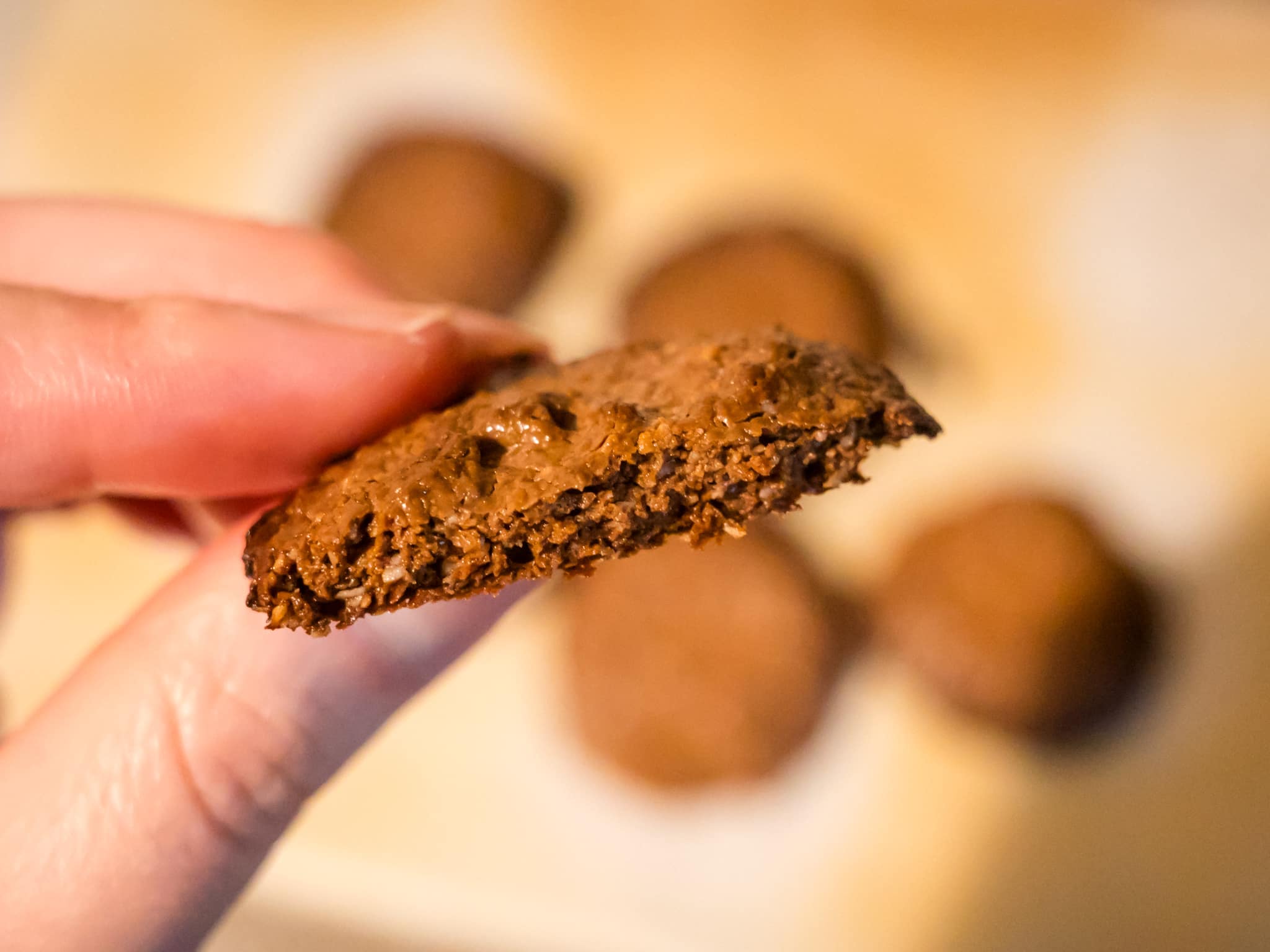 チョコ オートミール 焼きチョコ クッキー 断面