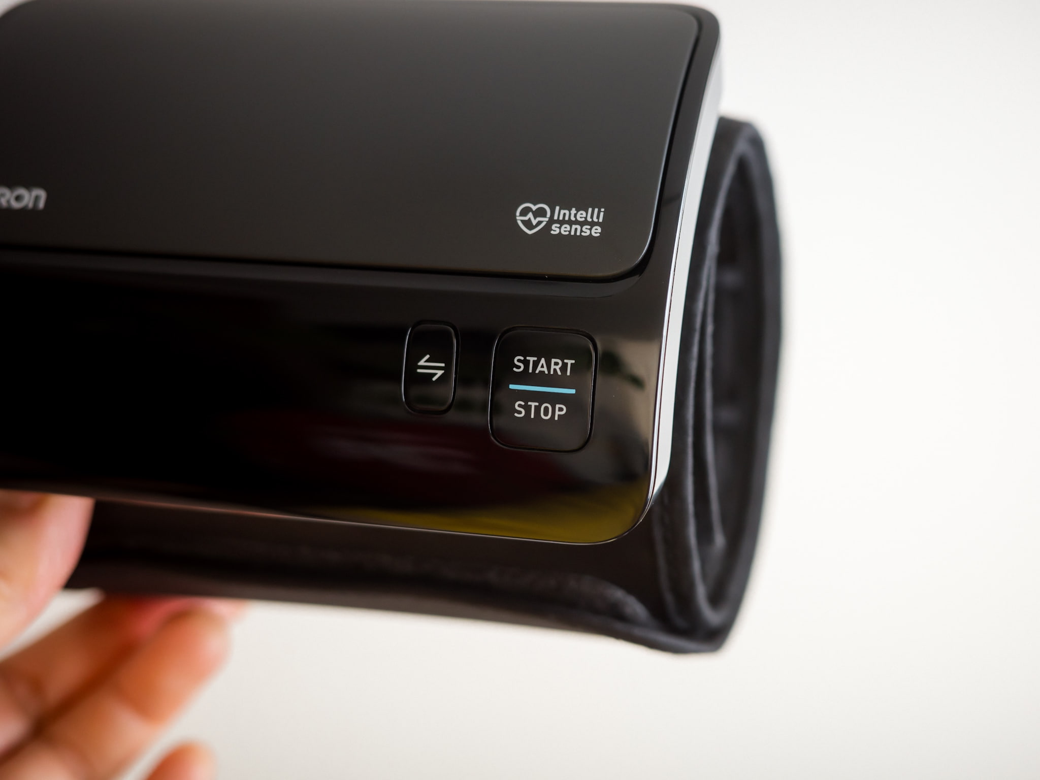 オムロン 血圧計 HCR-7608T2 ボタン